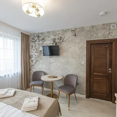 Marlen Πανσιόν 3*
